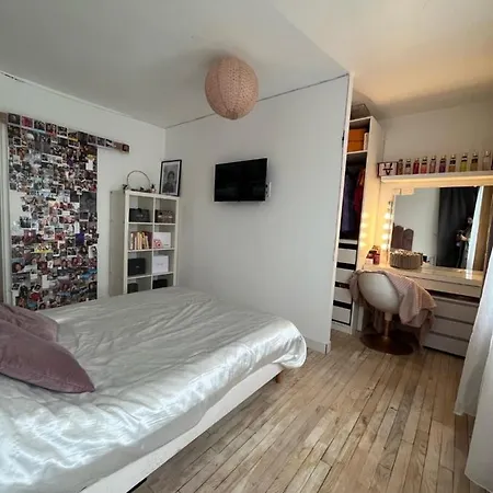 24 H Du Mans Proche Du Circuit Homestay *